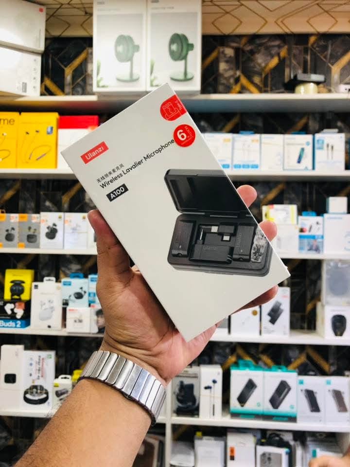 Ulanzi A100 Wireless Lavalier Microphone